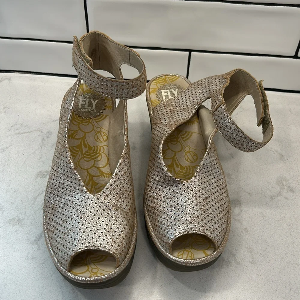 Fly London Yala Leather Perforated Wedges Gold Shimmer Size 9.5